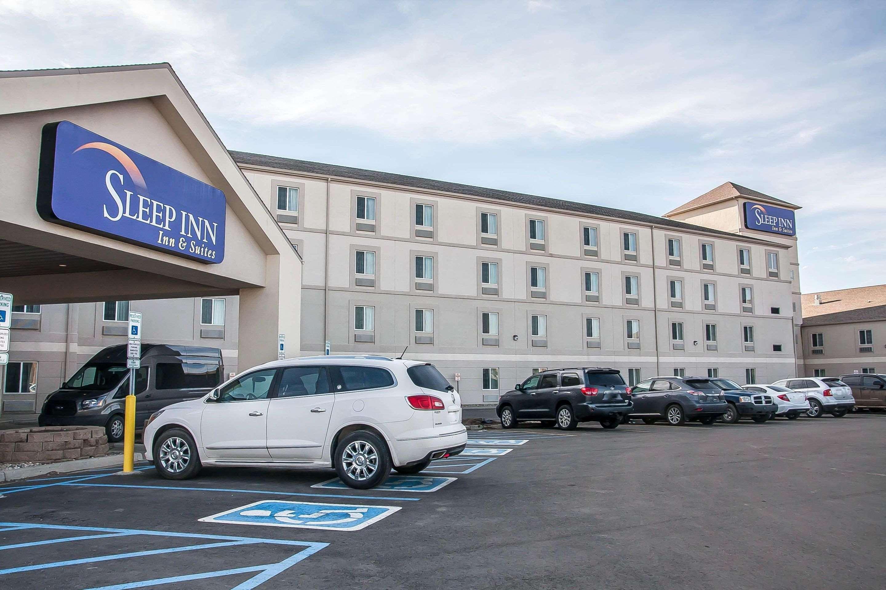 Sleep Inn & Suites Conference Center And Water Park Minot Zewnętrze zdjęcie